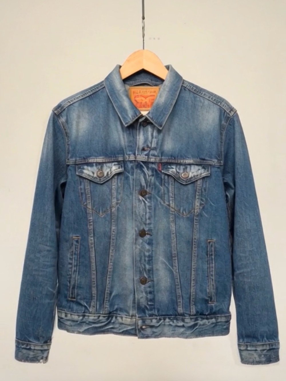 Levi's Faded Blue Denim Jacket - Classic Trucker Style